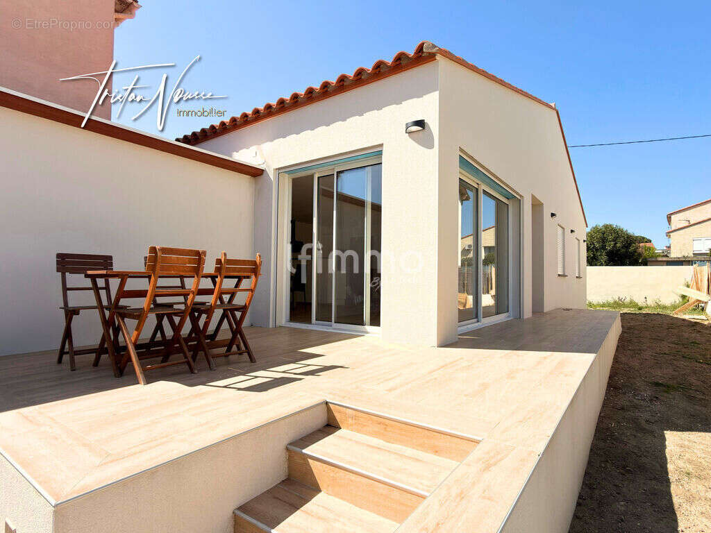 Maison 3 faces de plain pied - 89 m2 - 3 chambres - Ortaffa - photo 3