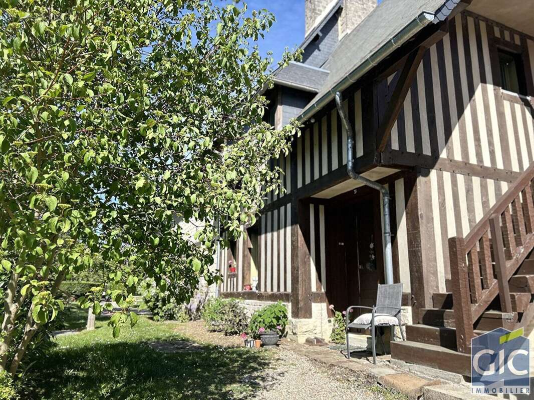 Appartement à TOURGEVILLE