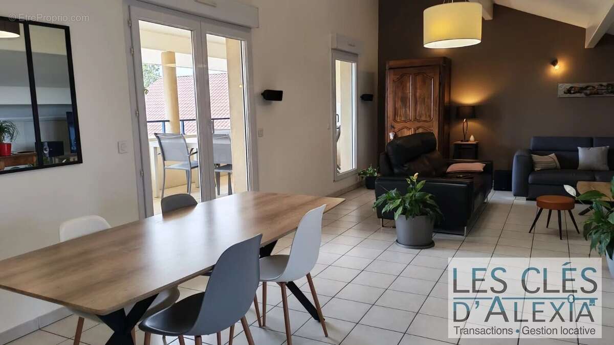 Appartement T3-Terrasse-Garage-Parking - photo 3