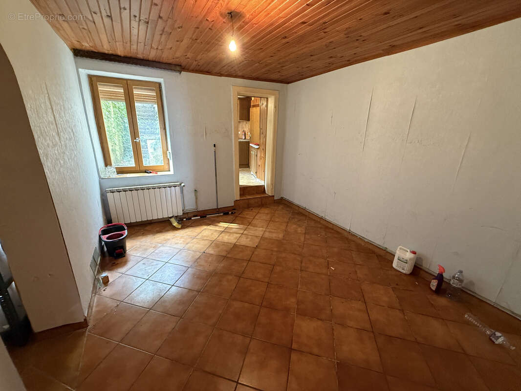 Maison 6 pièces de 158 m2 avec jardin   Possibilité de faire 2 appartements - photo 8