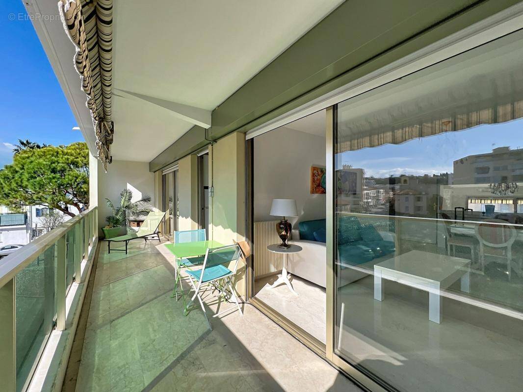 Appartement à CAGNES-SUR-MER