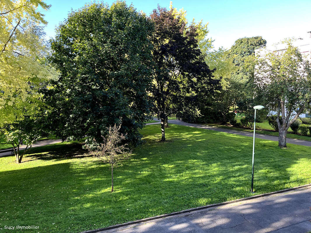 Appartement à CHENNEVIERES-SUR-MARNE