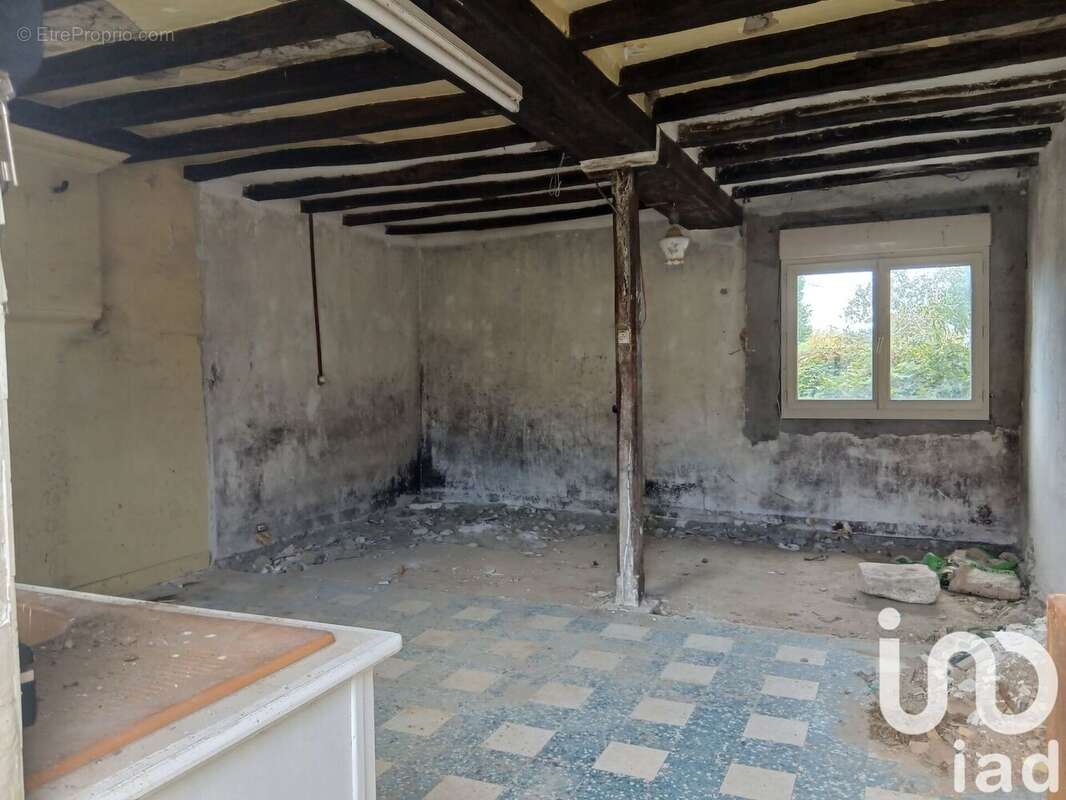 Photo 4 - Maison à LA TOUR-SAINT-GELIN