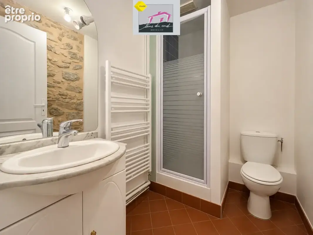 Maison en pierre avec piscine et vue dégagée - photo 11