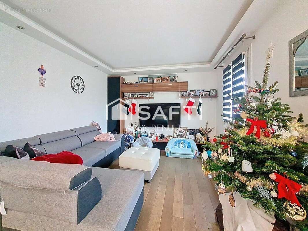 Photo 6 - Maison à SAINT-LUBIN-DES-JONCHERETS