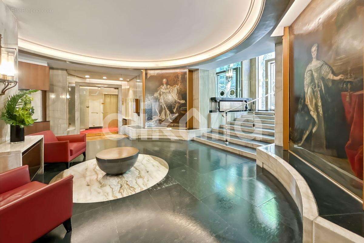 Appartement à PARIS-7E