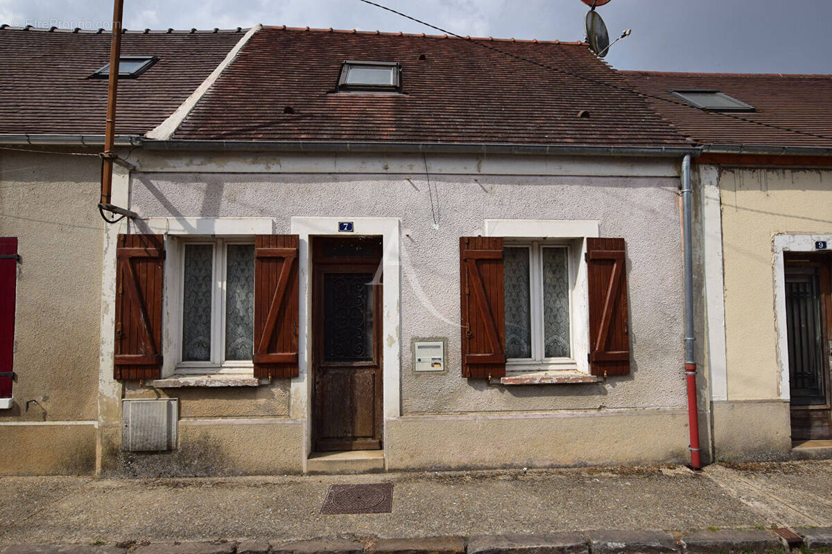 Maison à DONNEMARIE-DONTILLY
