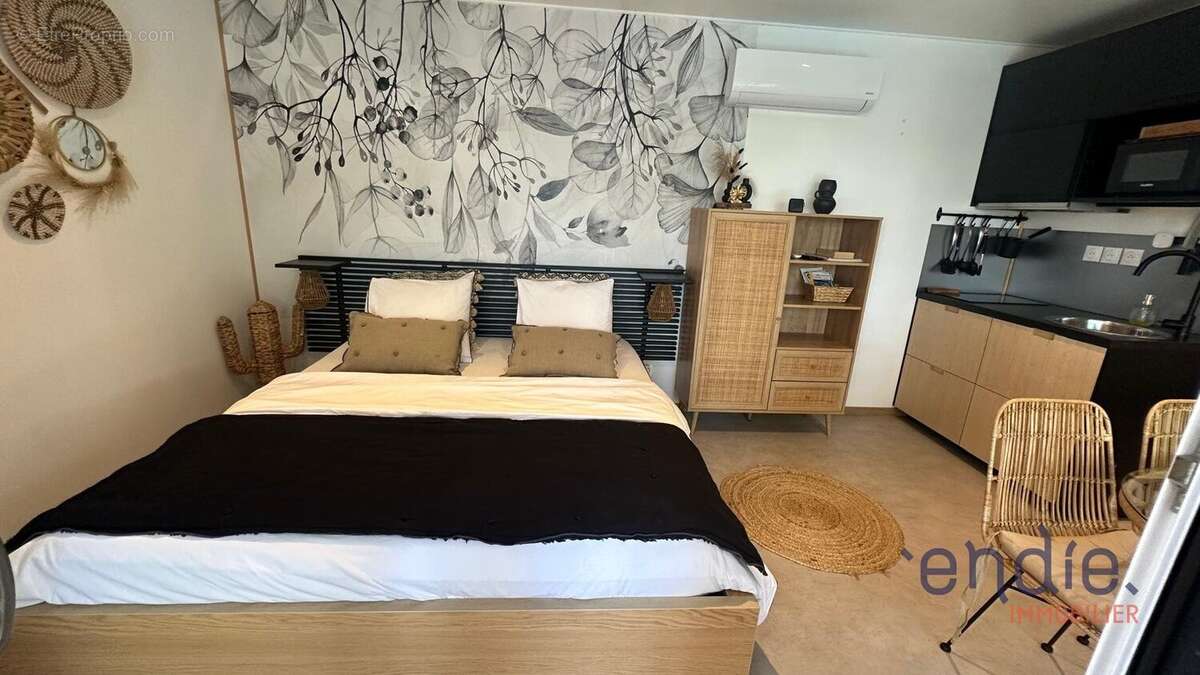 Tiny de 20m2 meublé, sur un terrain de 335m2 avec piscine - photo 4