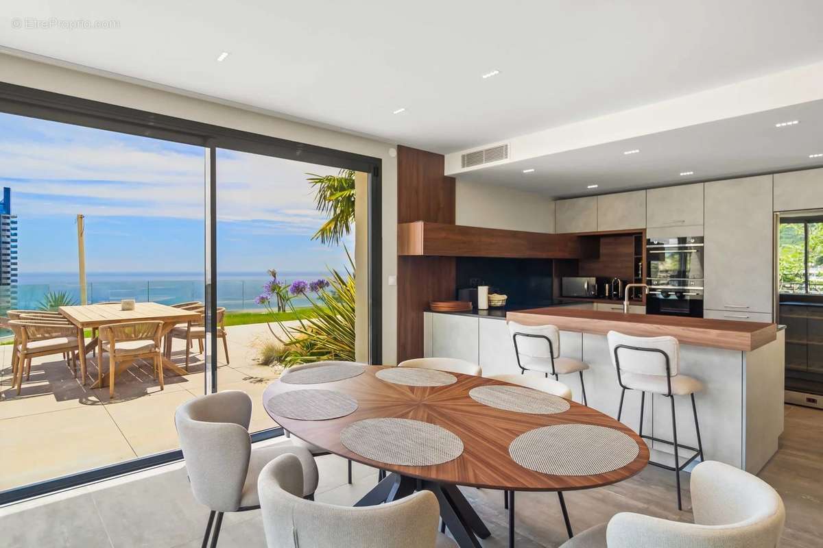 Maison à BEAUSOLEIL