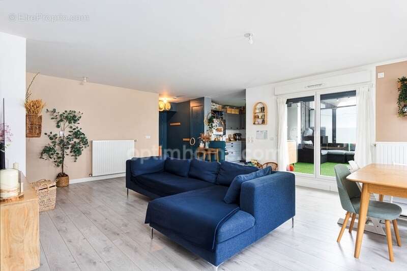 Appartement à MAISONS-ALFORT