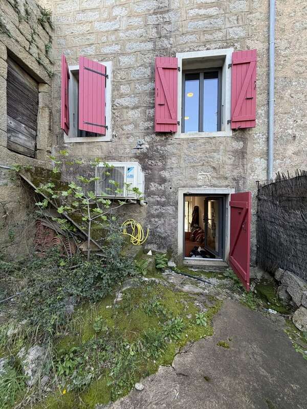 Appartement à SOTTA