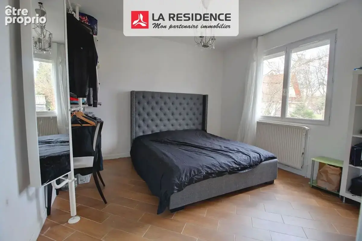 Maison 11 pièces 210 m² à vendre à Saint-Etienne-Du-Rouvray (76800) - photo 5
