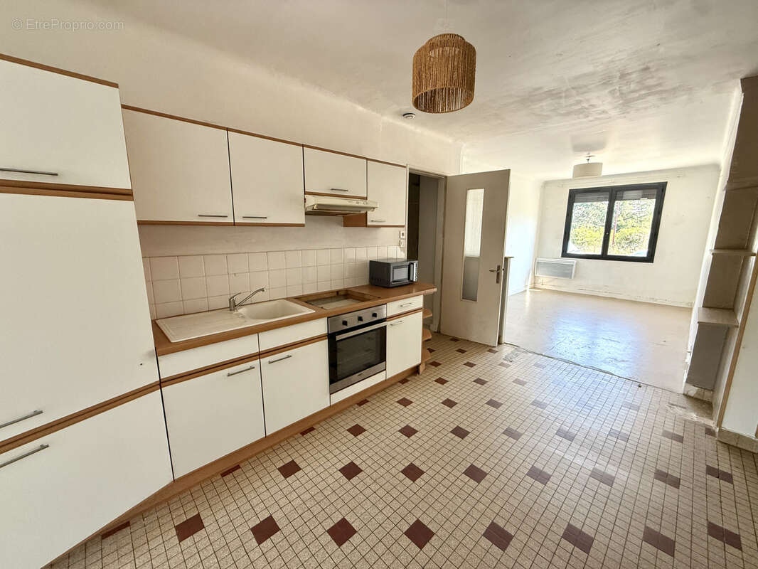 Maison 5 pièces 102m2 avec 1080m2 de terrain - photo 2