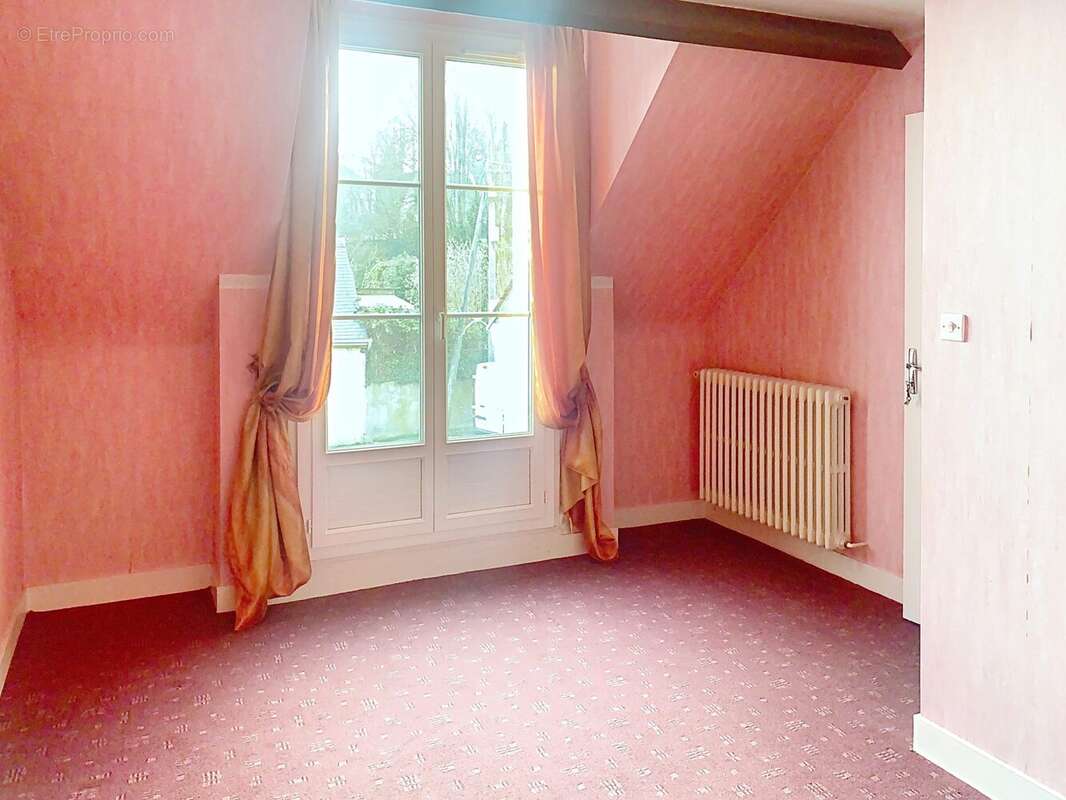 Maison à LA MEMBROLLE-SUR-CHOISILLE