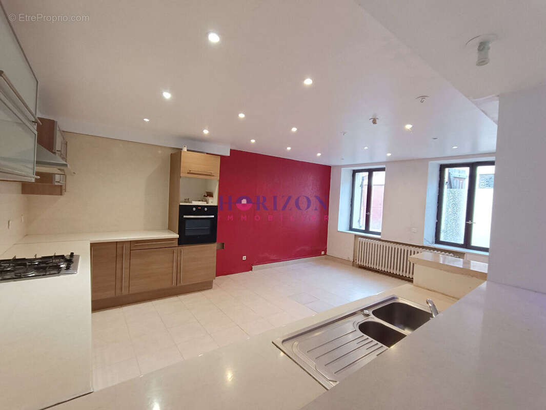 Maison à BEAUMONT-SUR-OISE