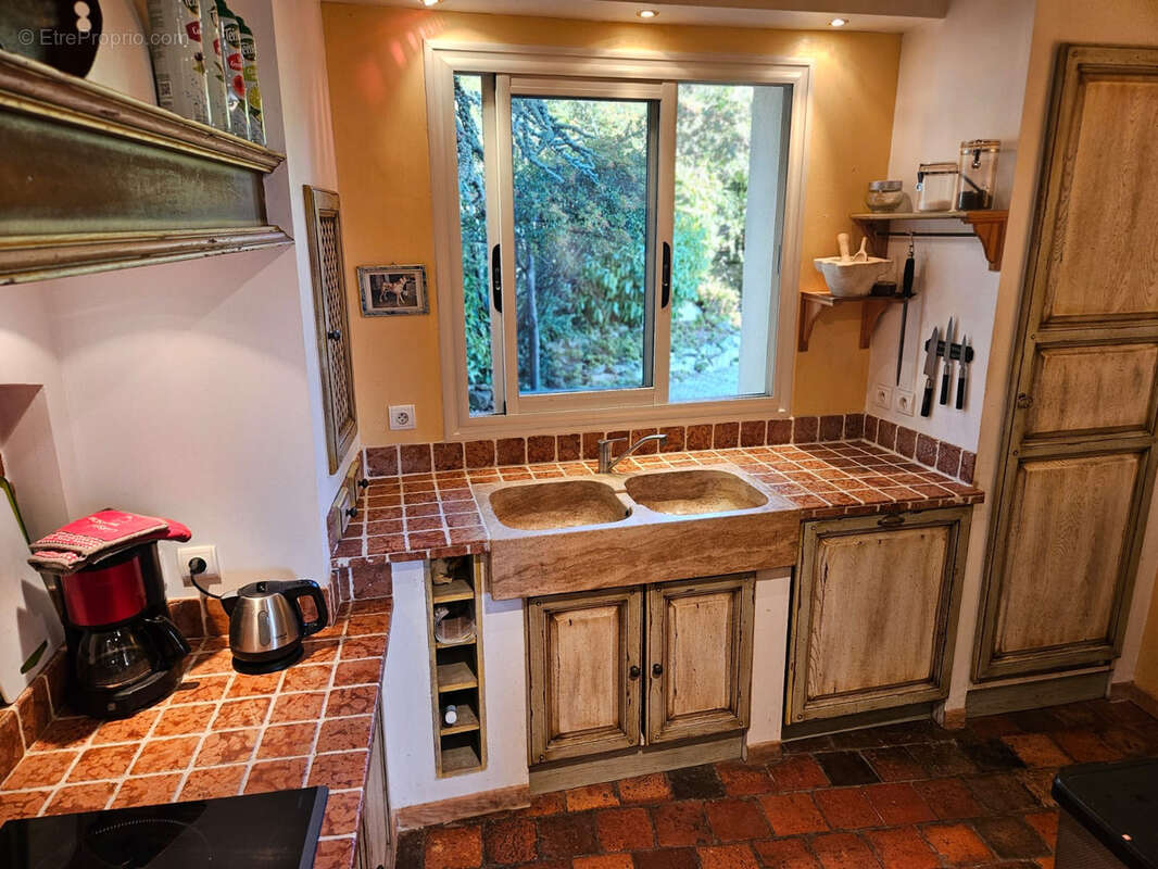 Maison à BERRE-LES-ALPES