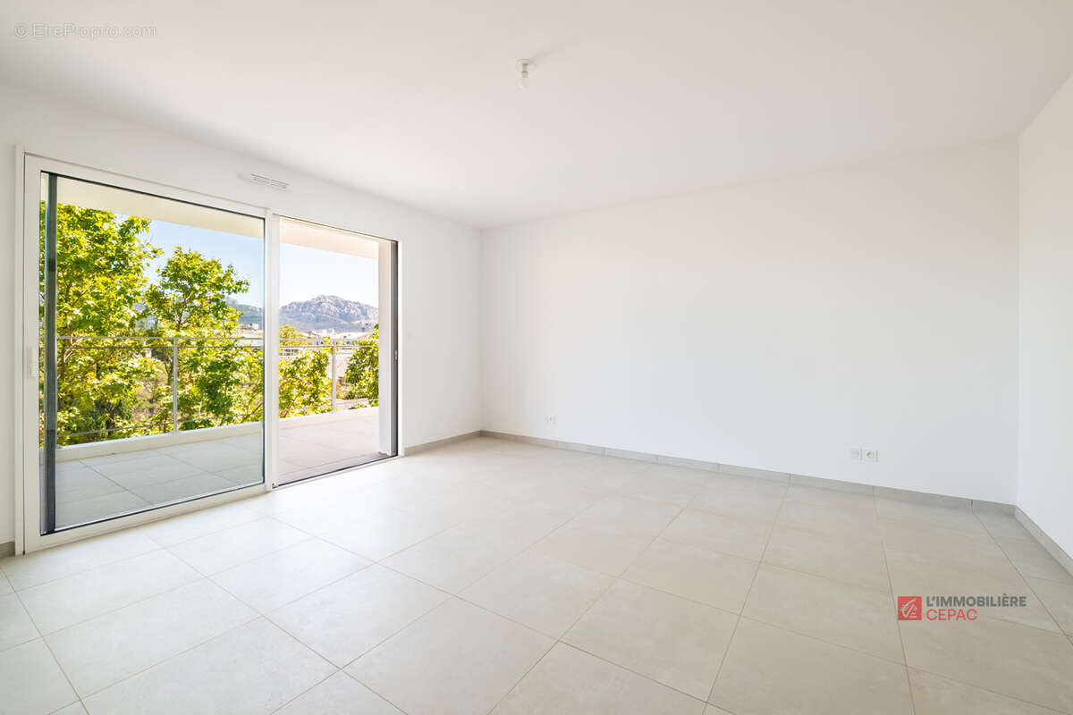 Appartement à MARSEILLE-8E
