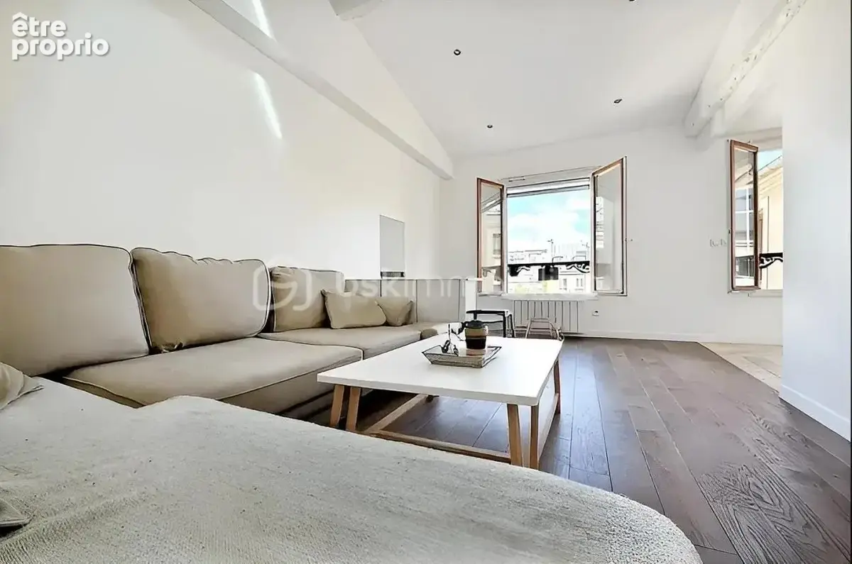 Appartement traversant au dernier étage avec ascenseur - photo 11