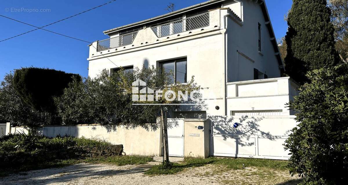 Maison à BORMES-LES-MIMOSAS