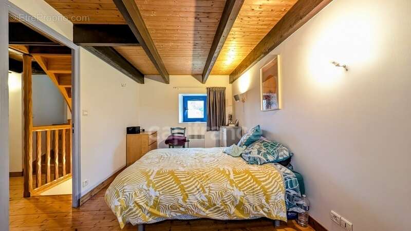 Maison à LOGONNA-DAOULAS