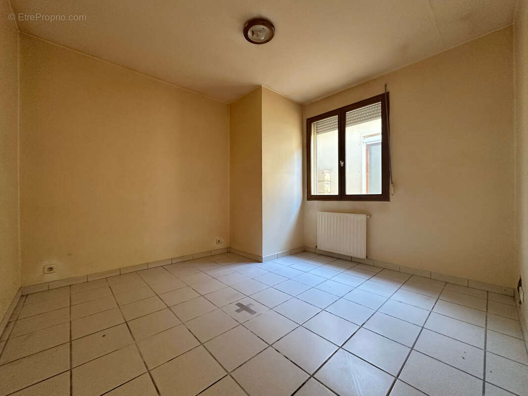 REIMS - Immeuble 4 appartements secteur CERNAY / GEORGES BOUSSINESQ - photo 9