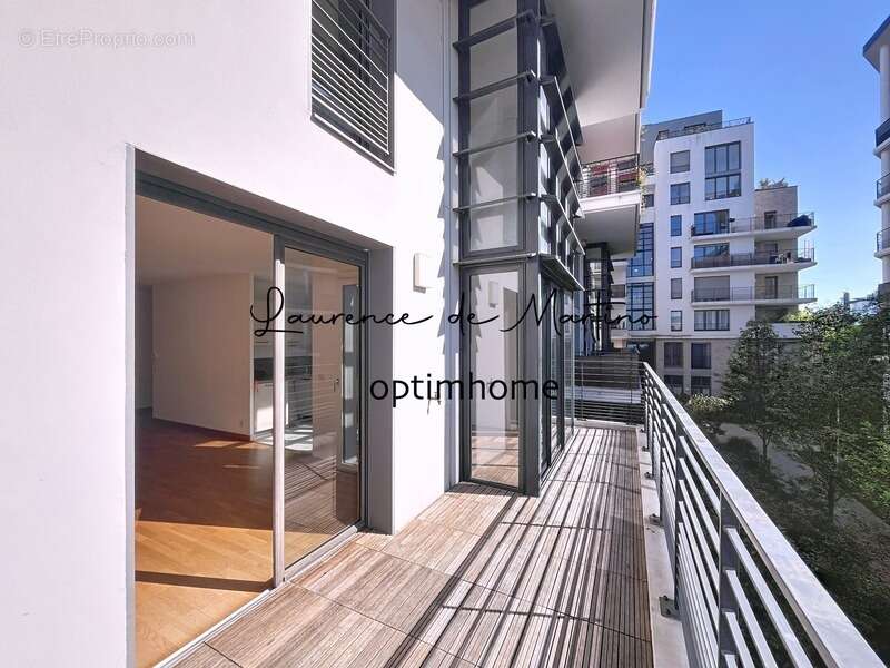Appartement à NANTERRE