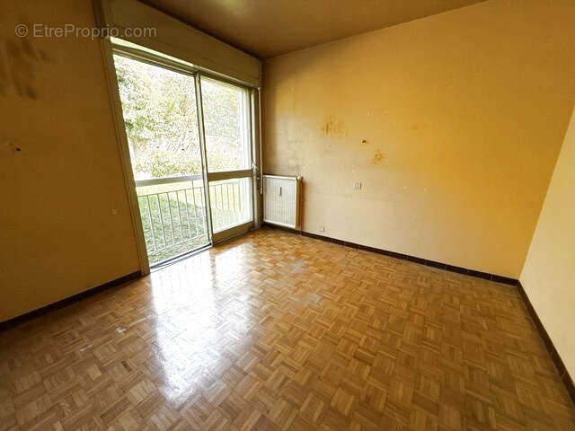 Appartement t4 87 m2 env avec balcons a vendre proche centre aix en provence - photo 6