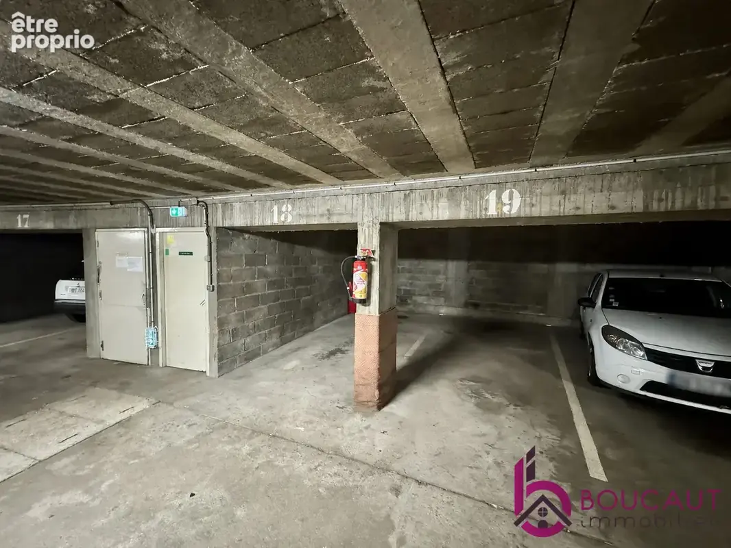 Parking à vendre à Le Plessis-Robinson (92350) - photo 3