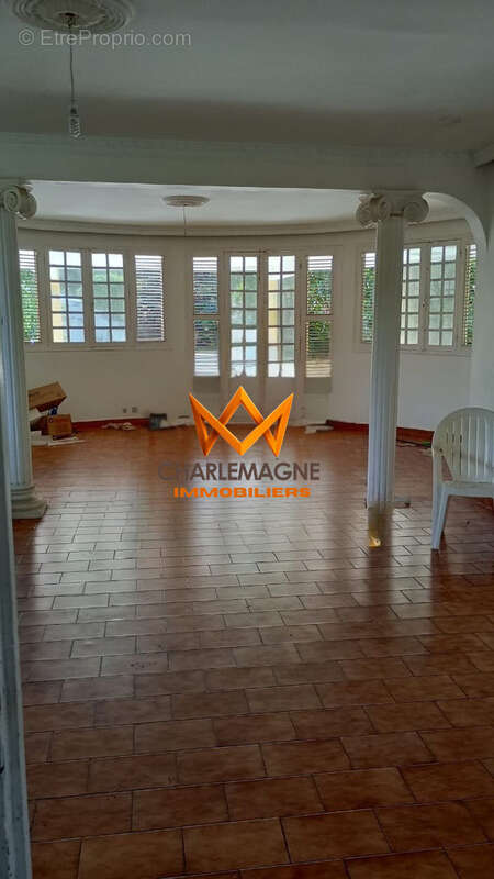 Maison à SAINTE-ANNE