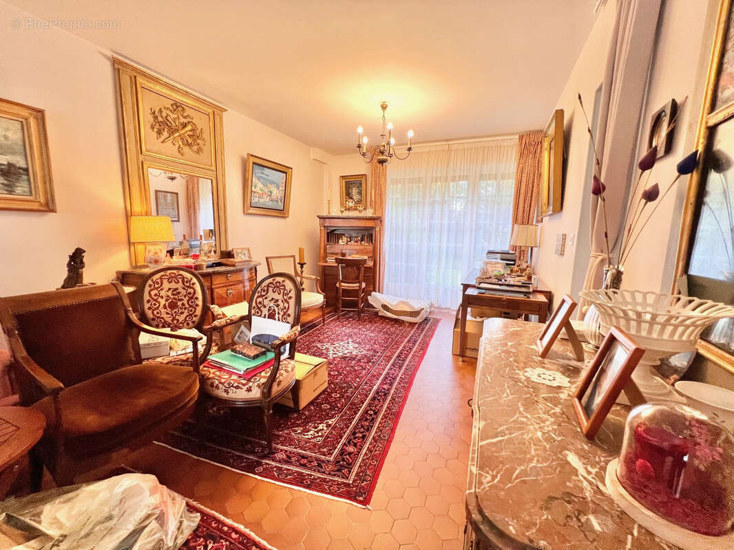 Maison à MONT-SAINT-AIGNAN