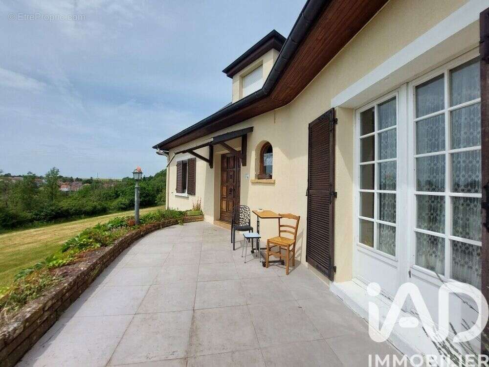 Photo 8 - Maison à AUDUN-LE-ROMAN