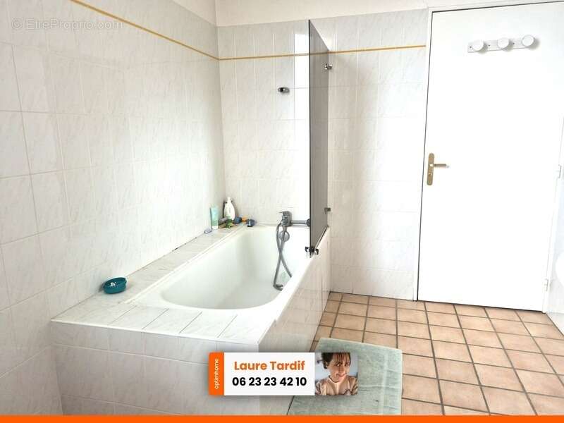 Appartement à CEYRAT