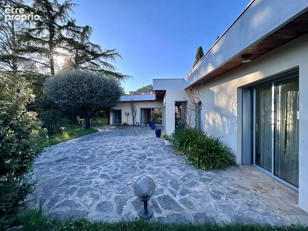Maison à LE TEIL