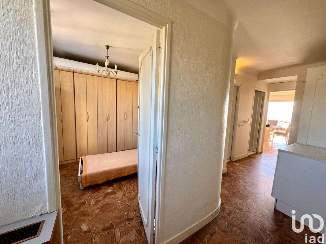 Photo 8 - Appartement à MANDELIEU-LA-NAPOULE