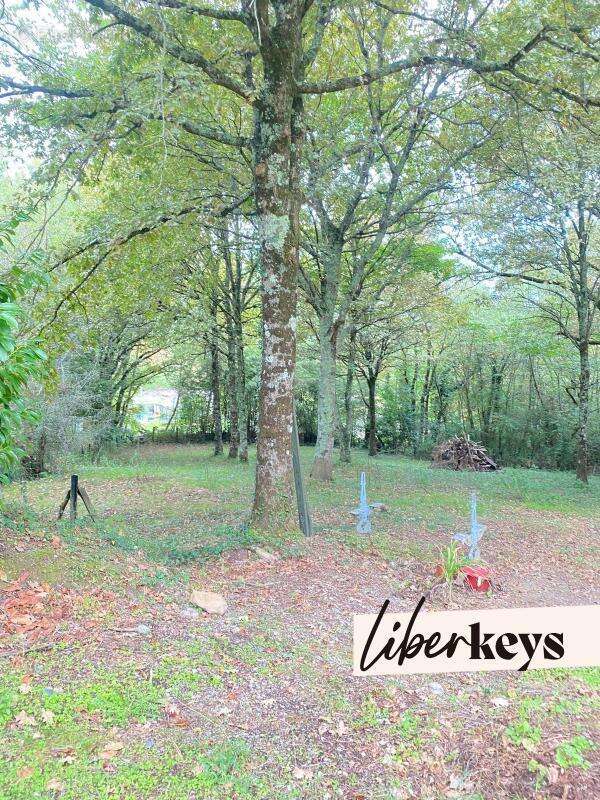 Terrain à SAINTE-COLOMBE