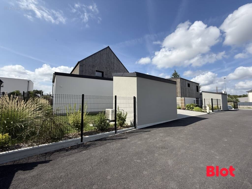 Maison 157 m² à Cesson-Sevigne  - photo 4