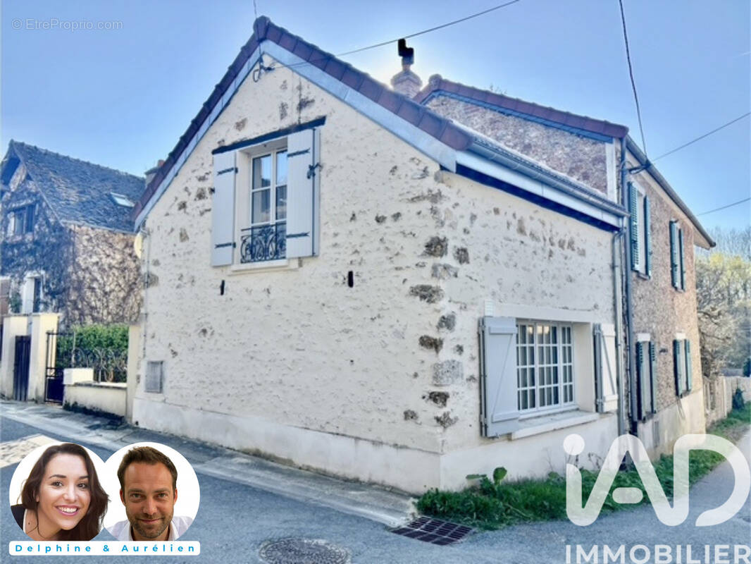 Photo 1 - Maison à CERNAY-LA-VILLE