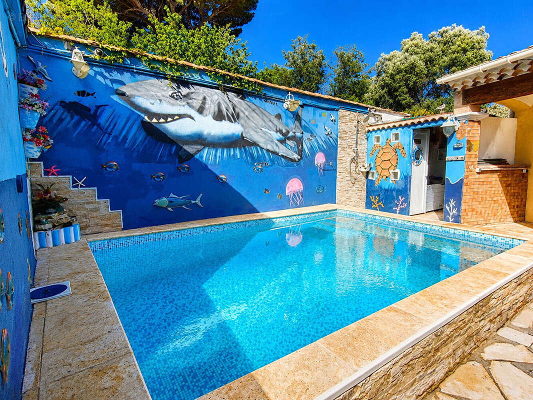 Maison à MARSEILLE-9E