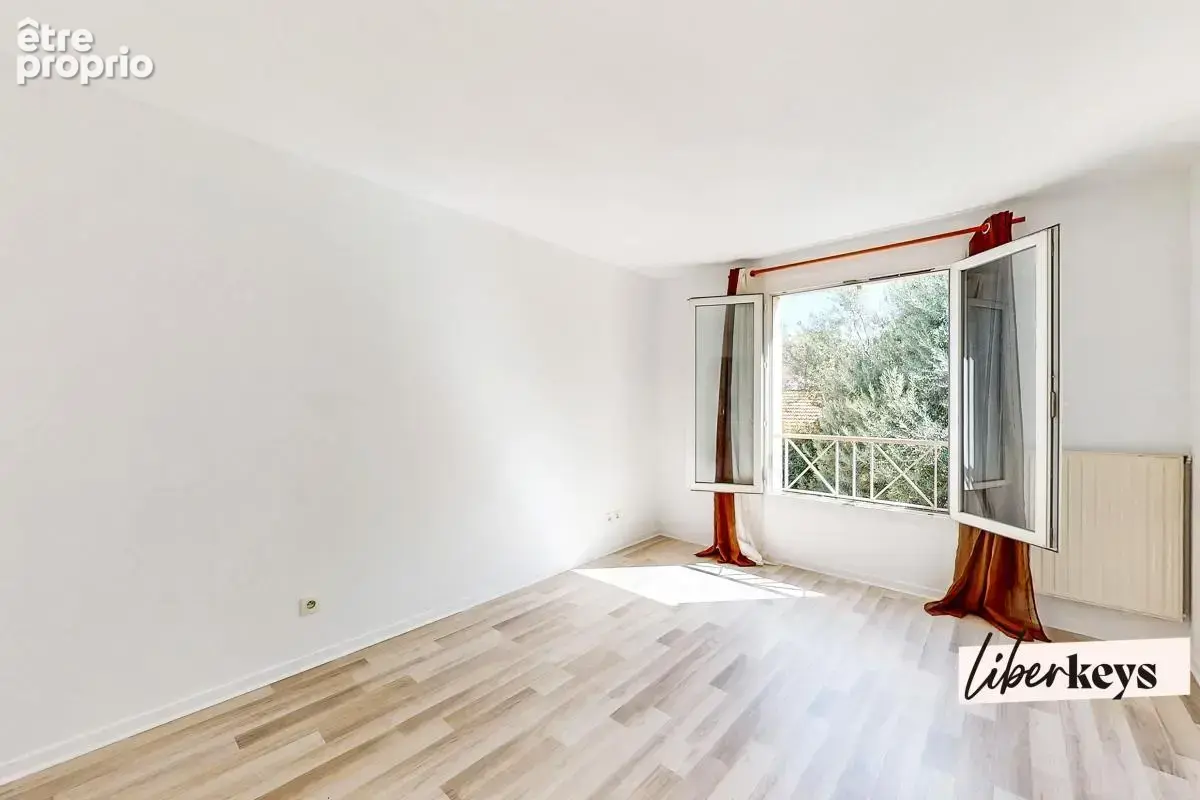 Maison familiale de 118 m² – 4 chambres – jardin – terrasse – garage - photo 4