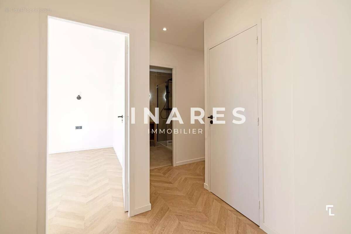 Appartement à MARSEILLE-5E