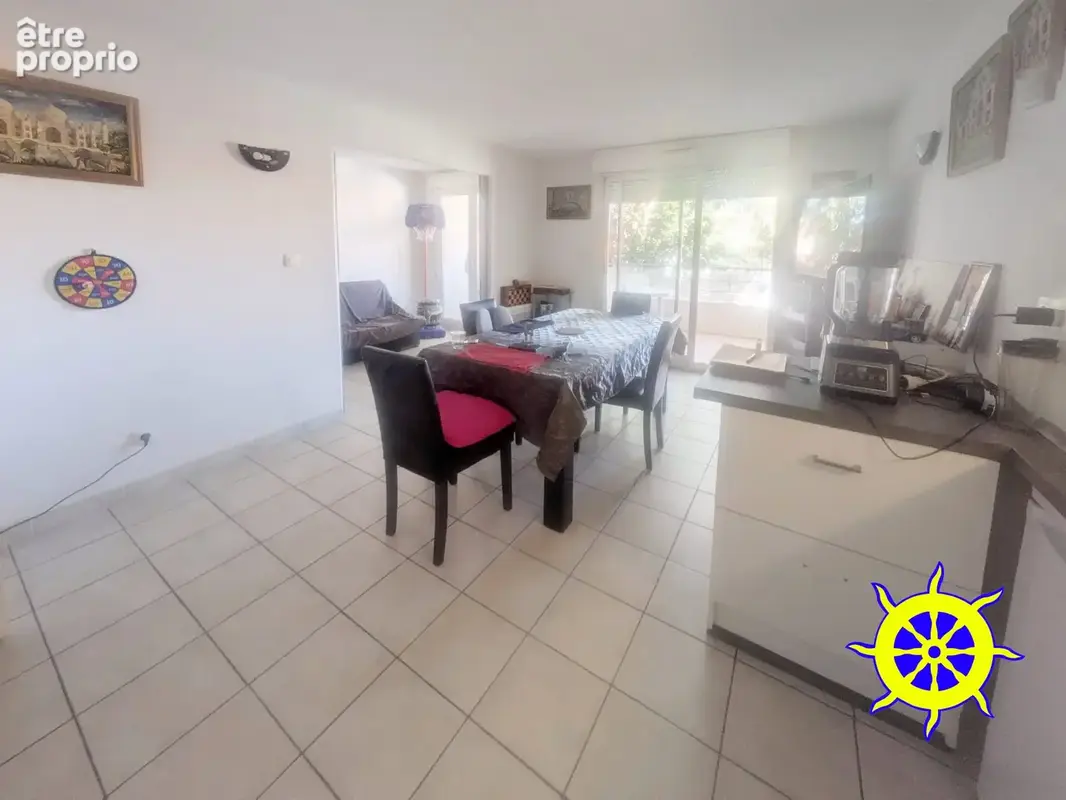 Appartement 4 pièces 70 m² à vendre à Port-La-Nouvelle (11210) - photo 2
