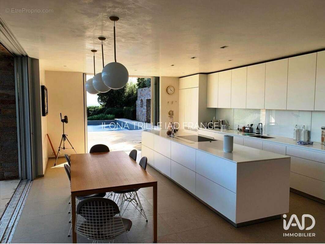 Photo 8 - Maison à LA CROIX-VALMER