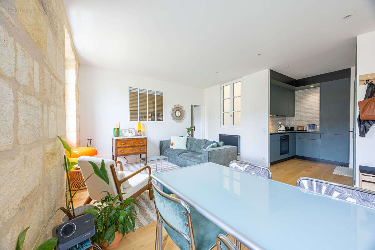 Appartement à BORDEAUX