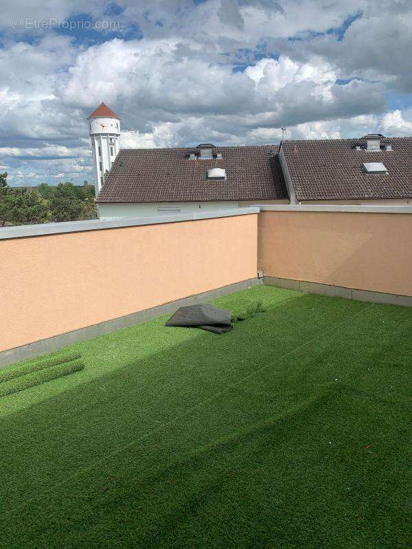 Appartement à GENLIS