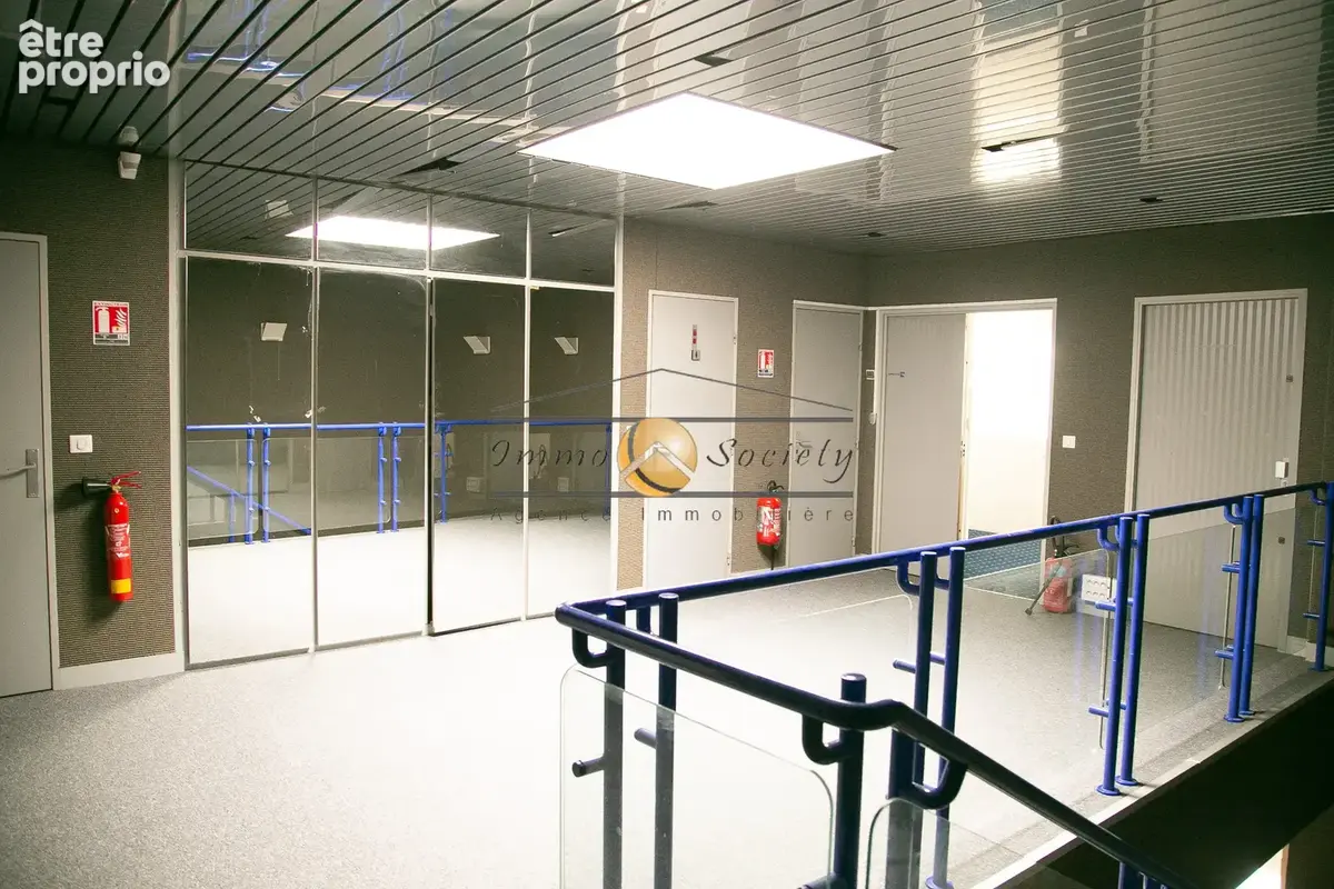 Immeuble de bureaux 750 M2 - photo 10