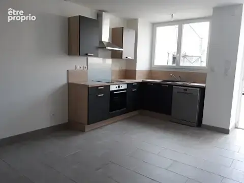 Immeuble de 3 appartements en centre bourg - photo 2