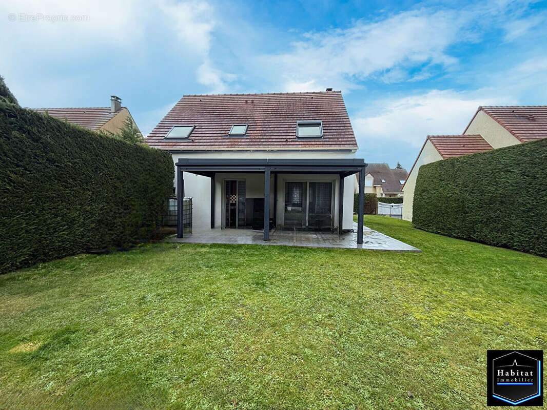 Maison à OTHIS