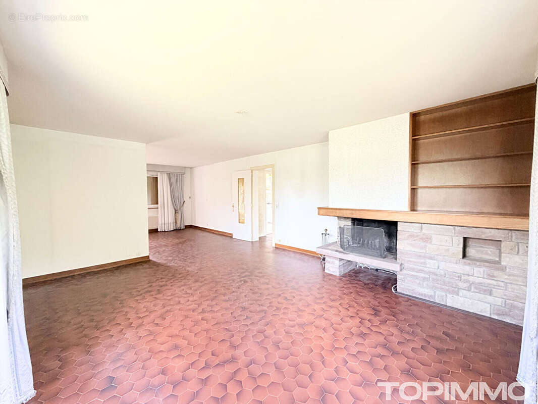 Appartement Saint Die Des Vosges 5 pièce(s) 125.12 m2 - photo 9
