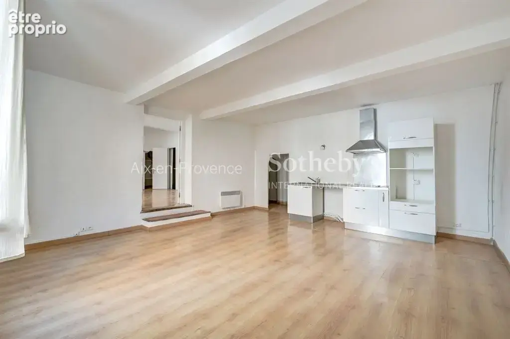 Aix-en-Provence –  Centre ville - appartement - - photo 2