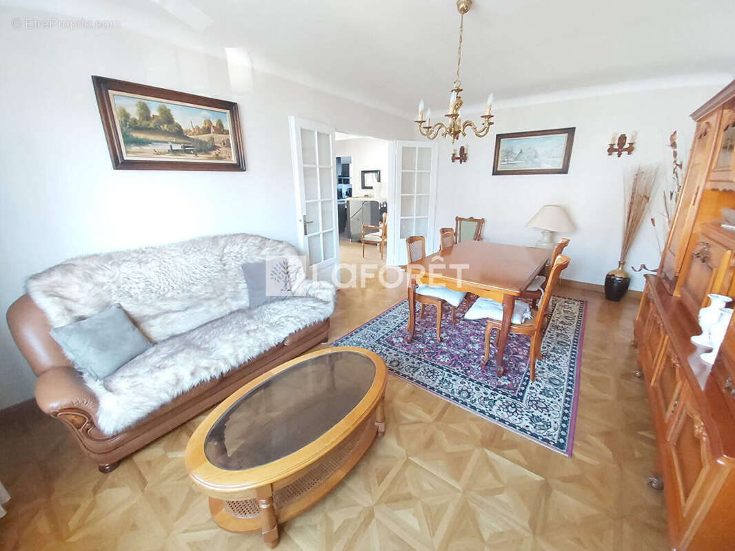 Maison à VILLEMOMBLE